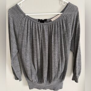 Ann Taylor LOFT Women’s Sz S Charcoal/ Dk Gray Pleated Sweater. Keyhole tie back